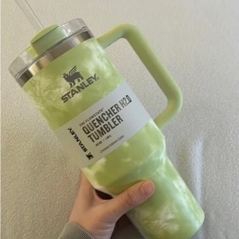 Stanley 40oz tumbler, limited edition citron green ti-dye.